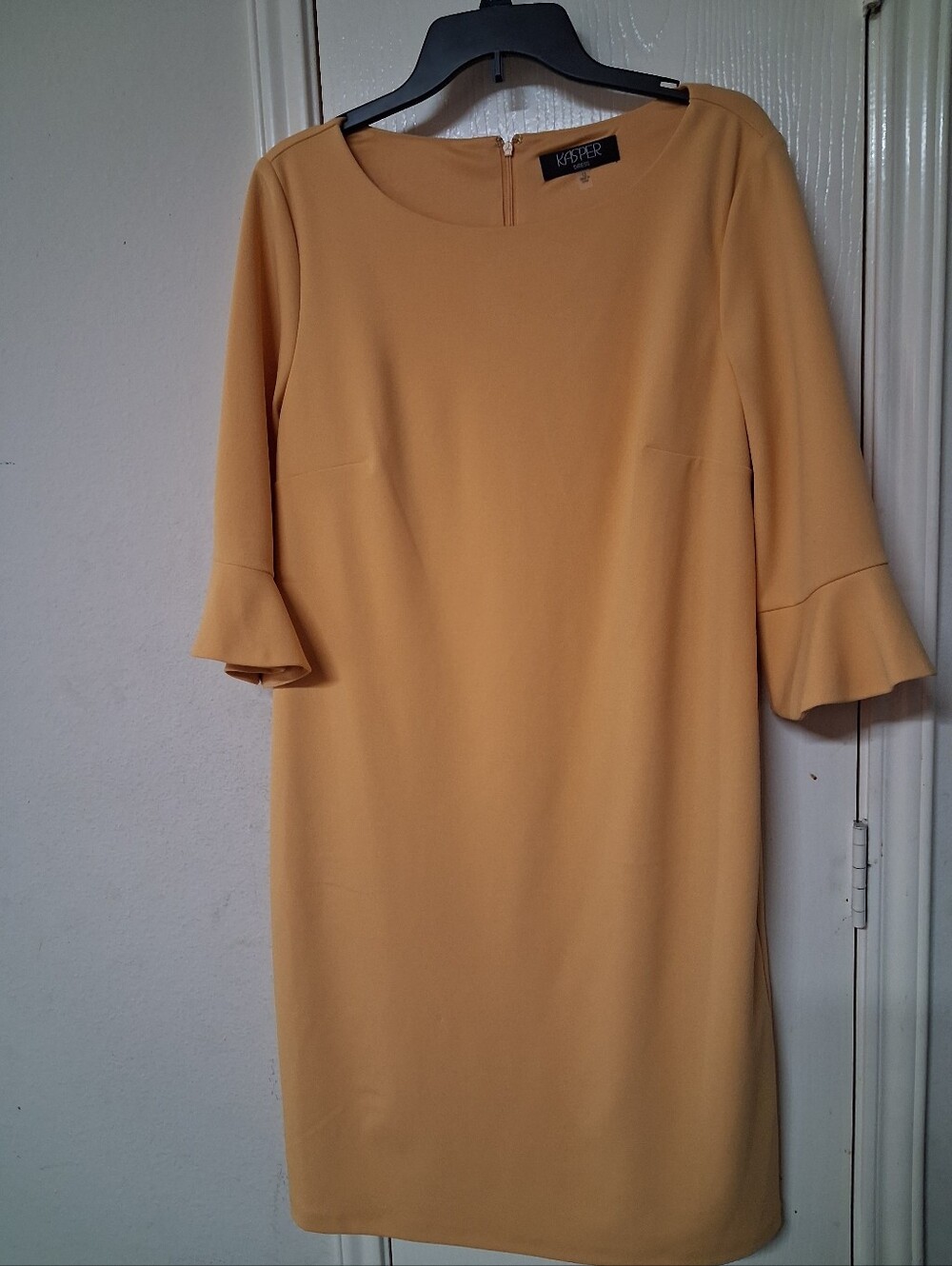 Kasper Yellow Midi Sheath Dress with Ruffle Sleeves. Size:12